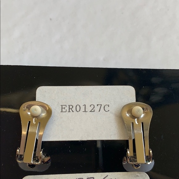 Charmel Clip earrings - Picture 2 of 2